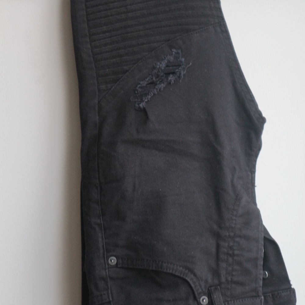 H&M Men's Black Jean